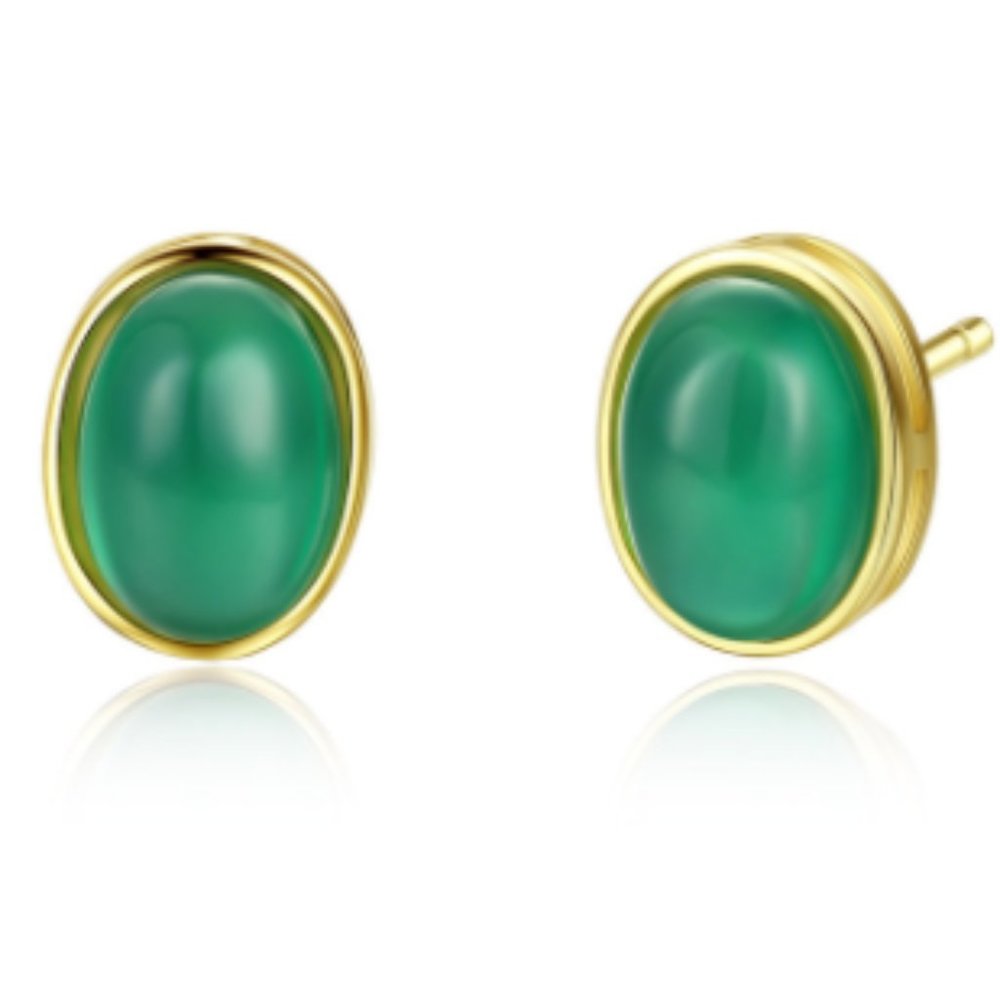 Oval Emerald Stud Earring